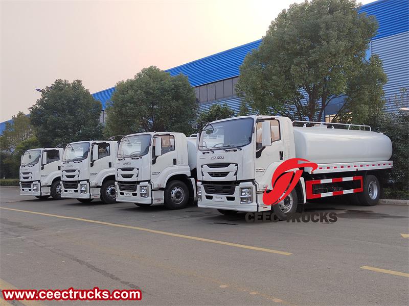 4 units Isuzu GIGA potable water service truck