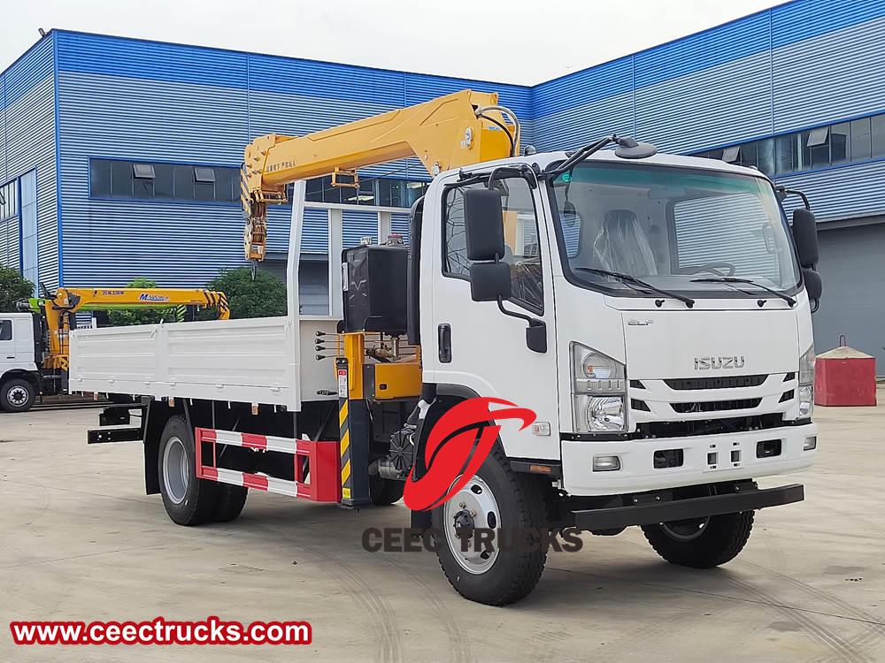 Isuzu hydraulic crane truck