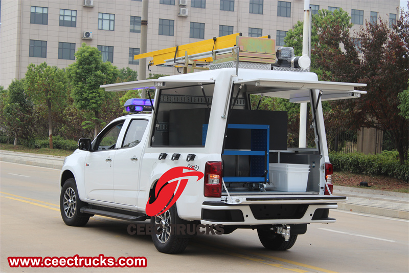 Isuzu customized 4x4 emergency service truck