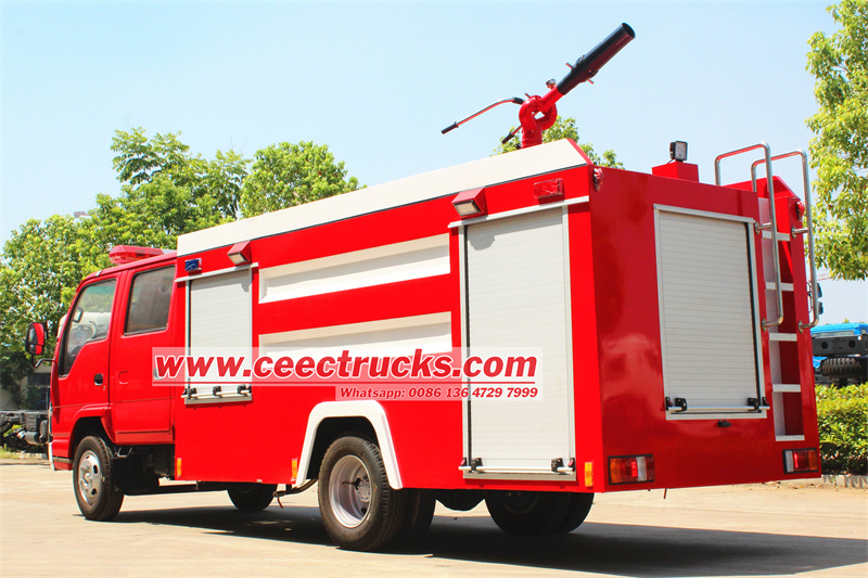 ISUZU NKR fire truck