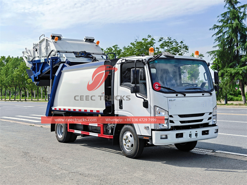 Isuzu ELF 8CBM garbage compactor truck