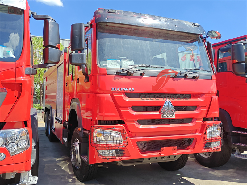 Howo heavy-duty fire fighting truck