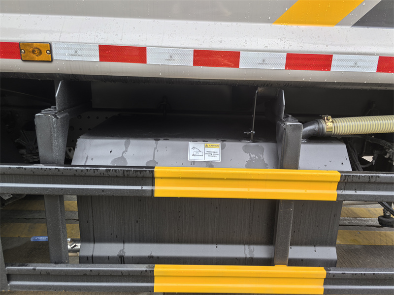 FOTON compactor truck sewage water tanker