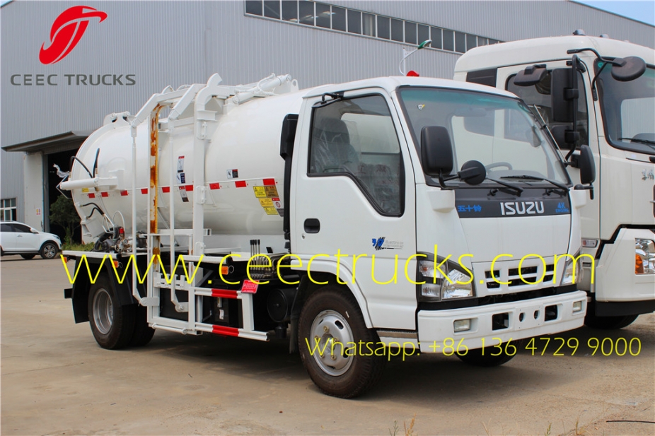 4*2 ISUZU kitchen garbage container truck 4-5 CBM sale