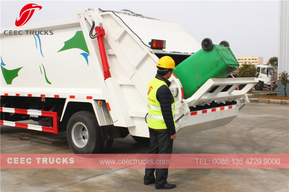 8000L garbage compactor truck ISUZU brand