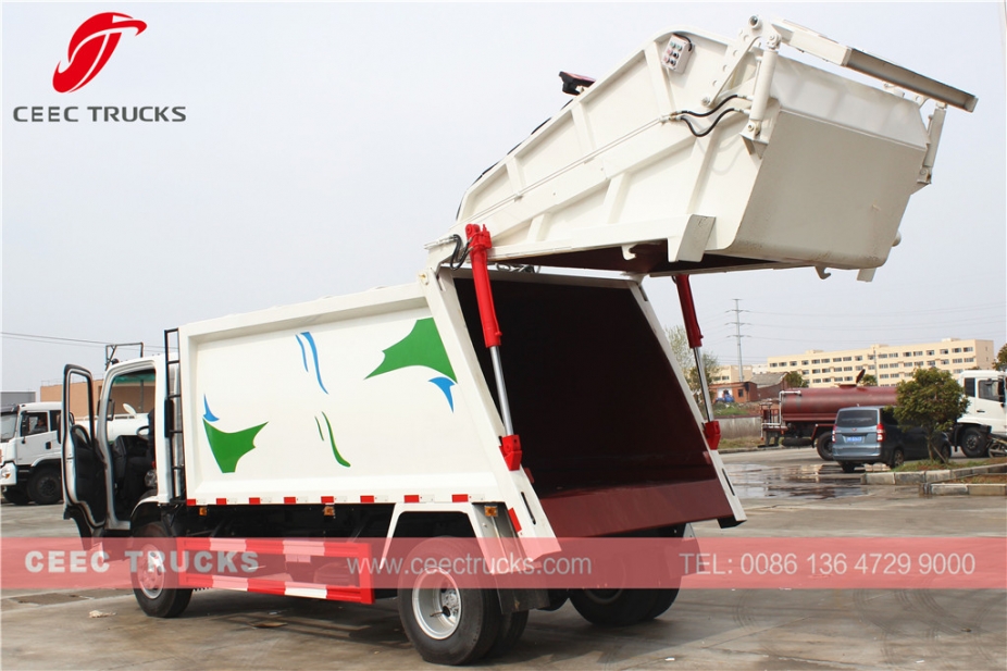 8000L garbage compactor truck ISUZU brand