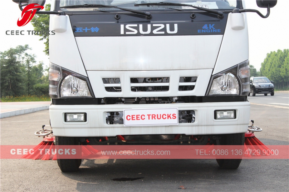 ISUZU 5 CBM road sweeper truck