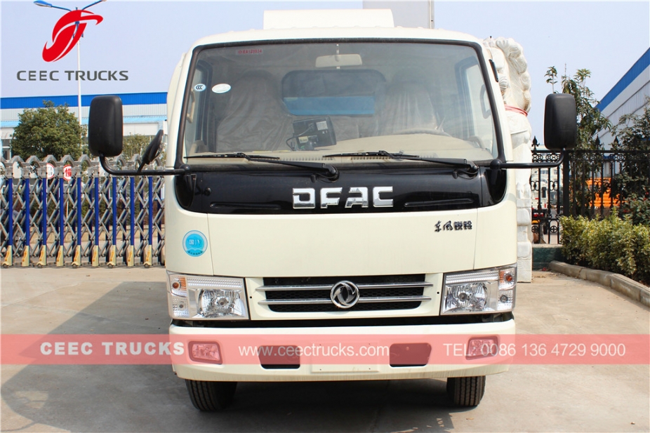 Dongfeng 5000L Vakuum-Kehrmaschine