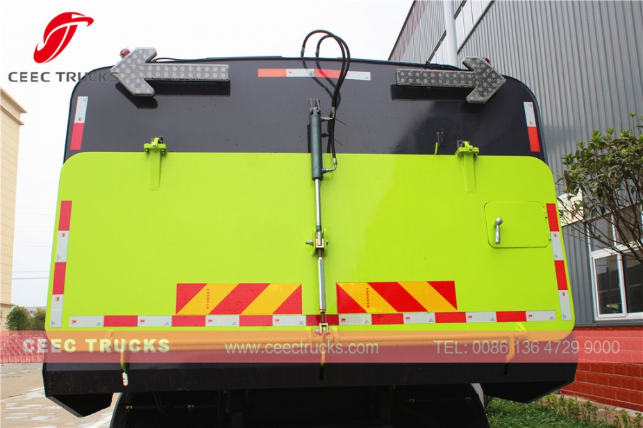 Dongfeng 12.000L Straßenkehrmaschine
