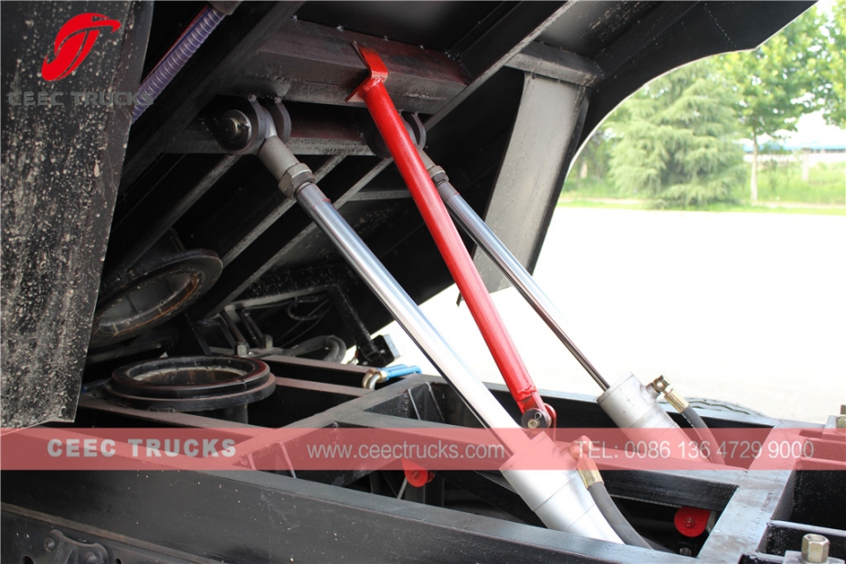 Dongfeng 10.000L Straßenkehrwagen