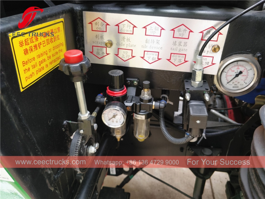 HOWO 8cbm RHD-Verdichter-LKW