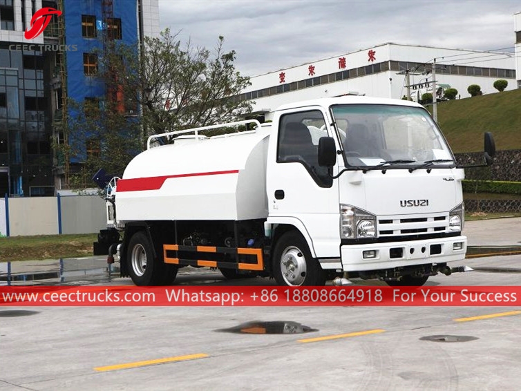 ISUZU 4CBM Wasserwerfer mit Hochdruckschlauch