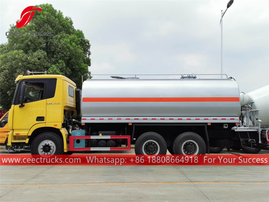 FOTON Wasser-Bowser-LKW