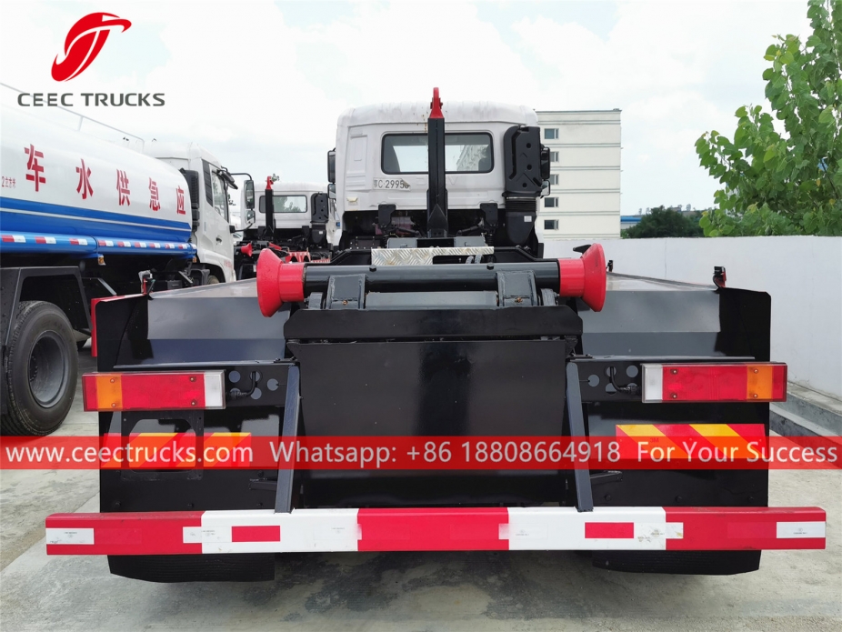 Dongfeng Hakenlader-LKW