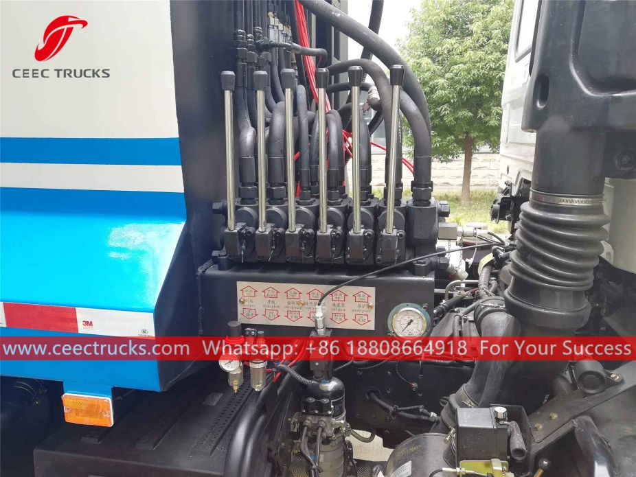 ISUZU 8CBM Rückladender Müllwagen