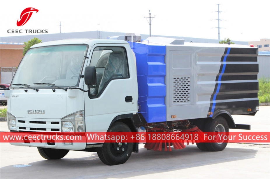 ISUZU 5cbm road sweeper