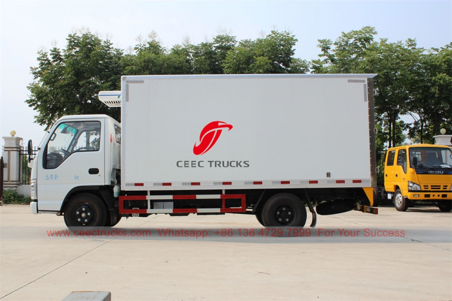 ISUZU 4 ton refrigerated truck