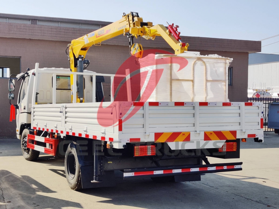 FOTON RHD Crane truck