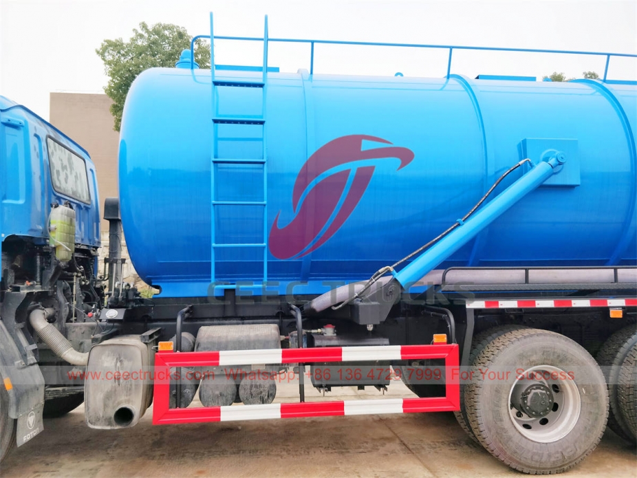 Brand new HOWO 10 wheeler vacuum sewage truck at best price