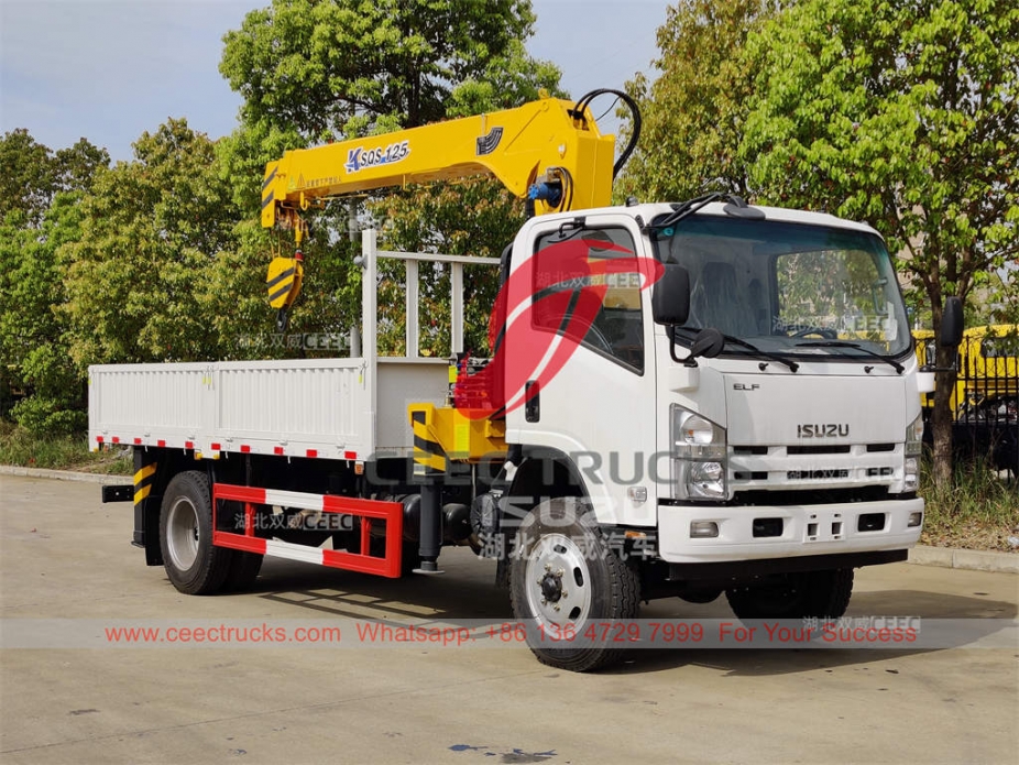 ISUZU 700P 4×4 off-road Crane Truck at best price