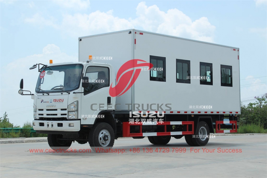 Customized ISUZU ELF 700P 4WD passenger carrier truck for sale