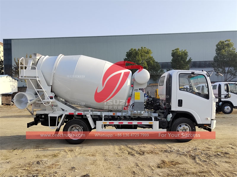 ISUZU ELF 700P small mixer truck for sale