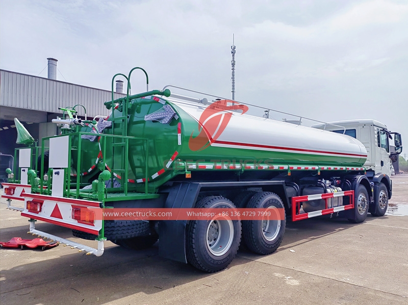 Howo 8x4 25.000 Liter Wassertankwagen