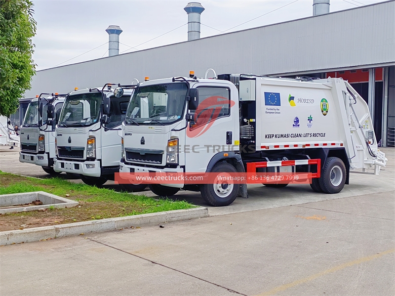 SINOTRUK Rubbish  Garbage Truck 8cbm bin lorry for sale