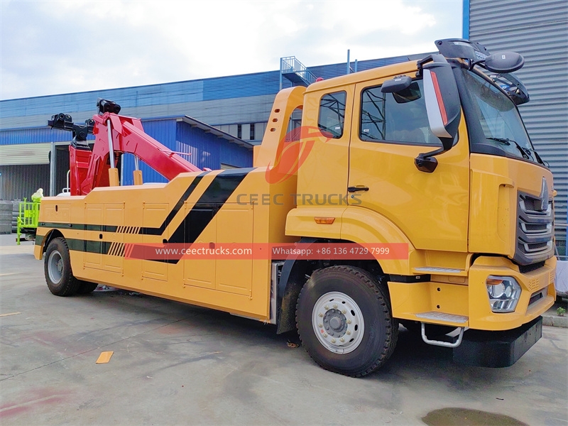 HOWO Road Wrecker 15 tons Truck Exported to South America