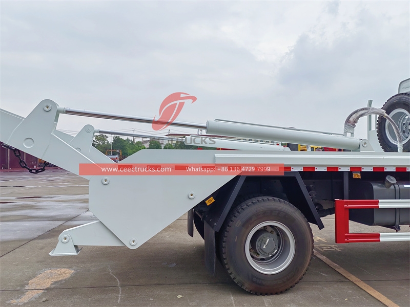 SINOTRUK 10CBM Skip Loader truck to Africa