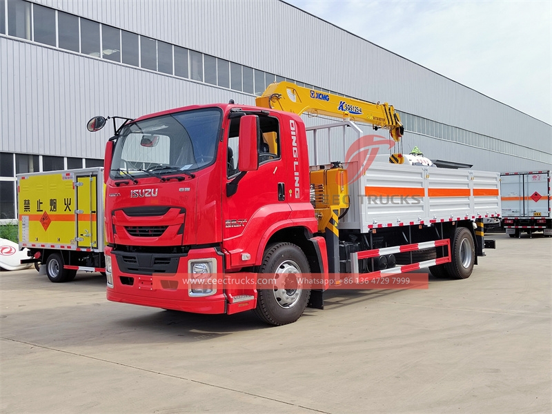 ISUZU GIGA 4×2 truck mounted crane with factory direct sale