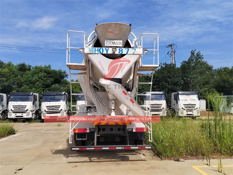 Used HOWO heavy duty 340HP Concrete Mixer Truck from China