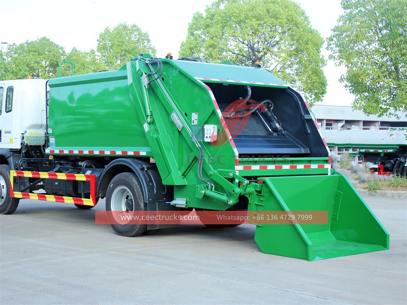 HOWO 8CBM garbage compression truck with direct sale