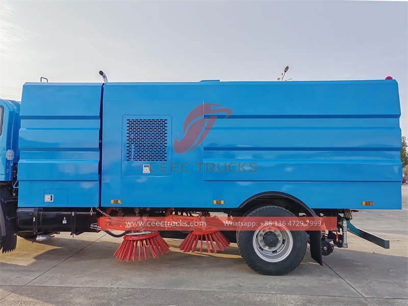 Howo street vacuum sweeping truck with factory direct sale