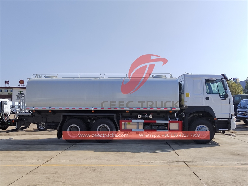 Howo 20 cbm water bowser truck supplier