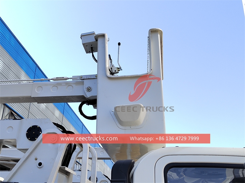 HOWO light-duty Aerial Platform Truck with factory direct sale