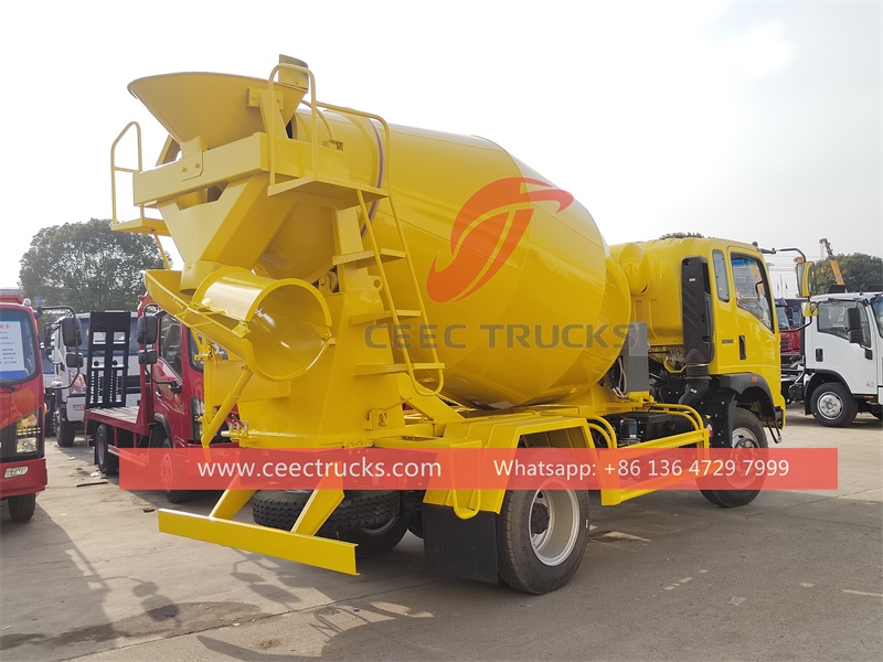 HOWO light-duty 140HP Concrete Mixer Truck for sale