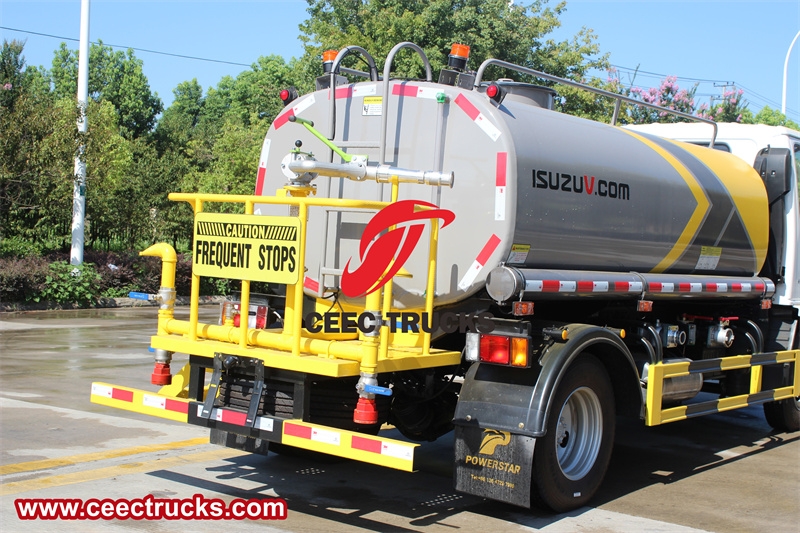 Isuzu Elf street washer water trucks