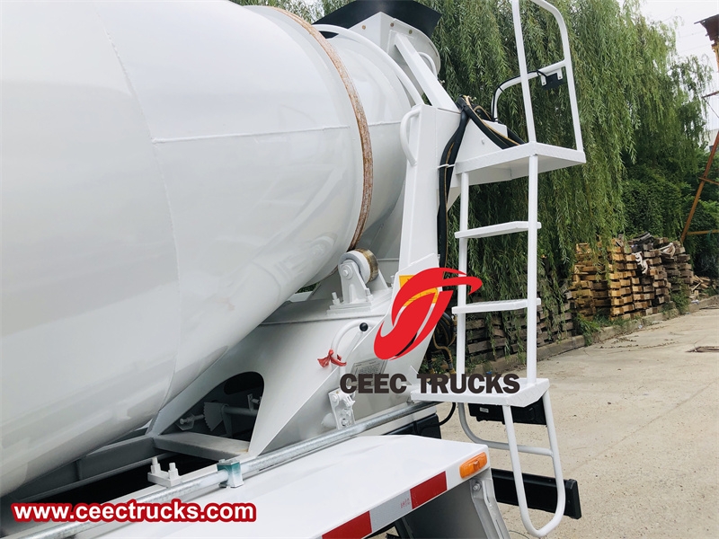 Isuzu Ready Mix Concrete Mixer Truck