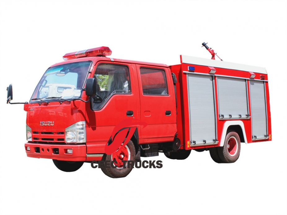 Isuzu mini pumper fire truck