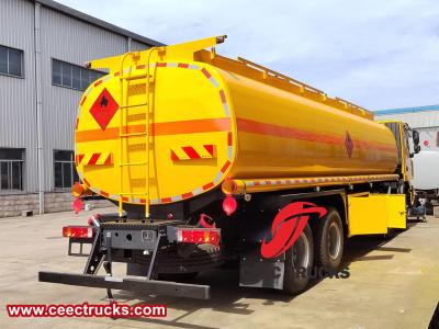 IVECO HONGYAN 30000L mobiler Dieselbagger