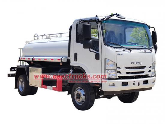 Isuzu ELF 4x4 potable water truck