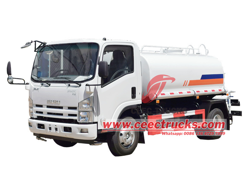 Isuzu Wassertanker