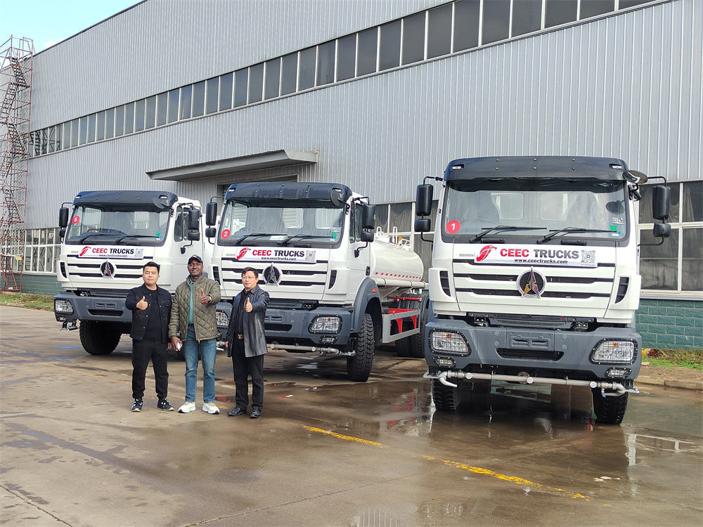 Tansania-Kunde bestellt 5 Beiben 1929 Geländetankwagen